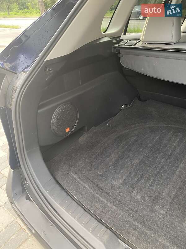 Позашляховик / Кросовер Toyota RAV4 2019 в Хмельницькому