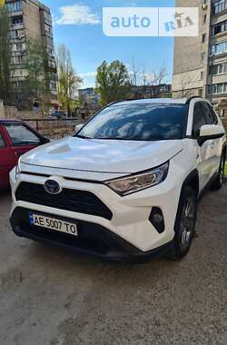 Позашляховик / Кросовер Toyota RAV4 2019 в Кам'янському