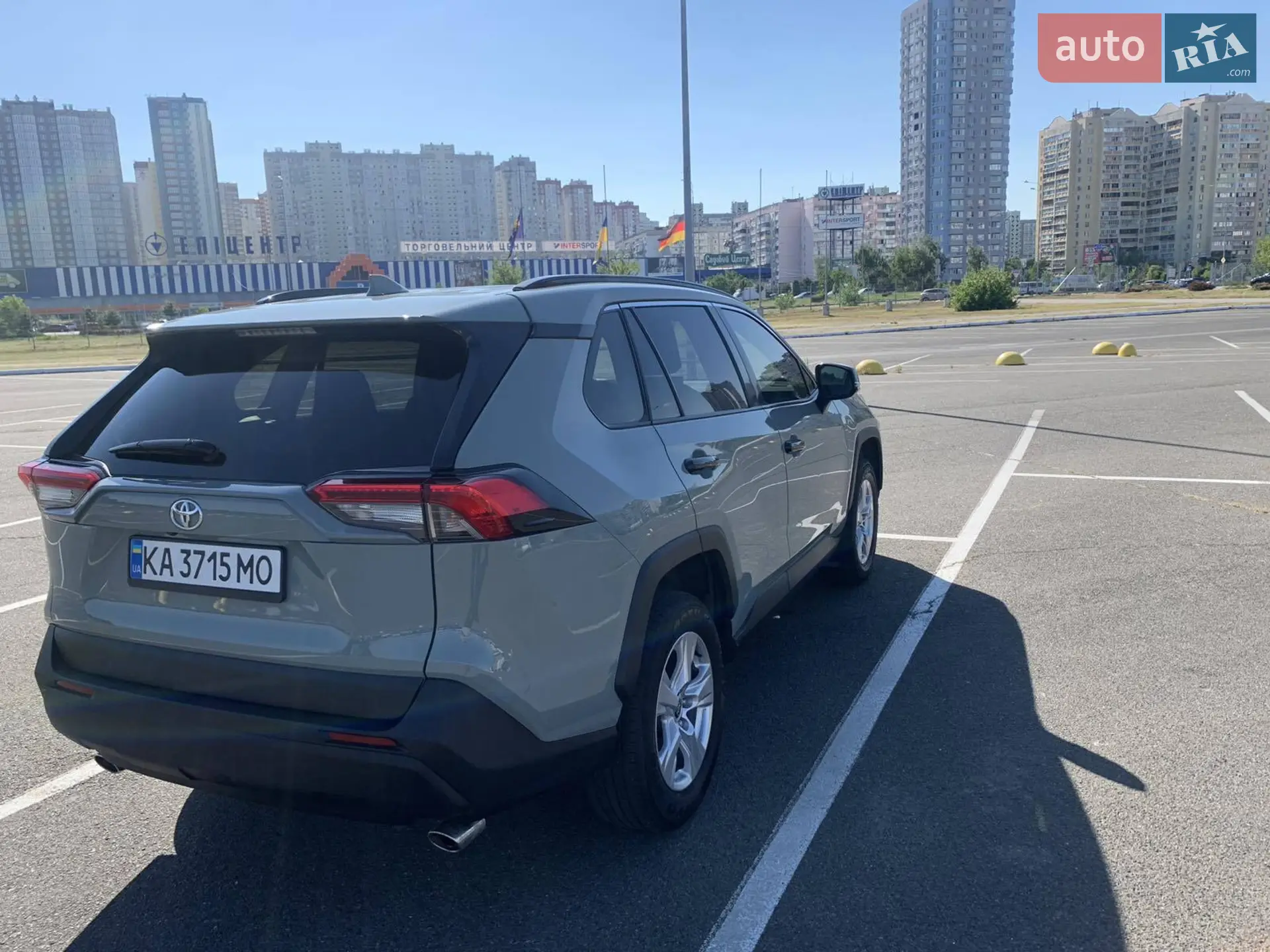 2021 Toyota RAV 4 - мініатюра 8