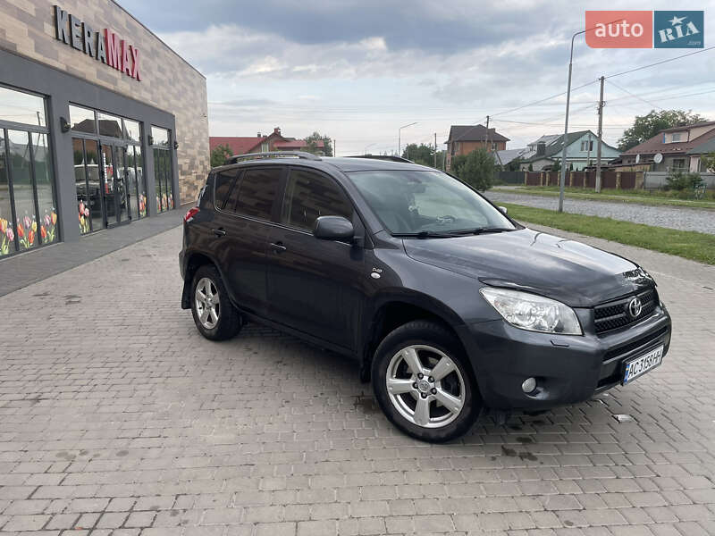 Позашляховик / Кросовер Toyota RAV4 2007 в Володимирі