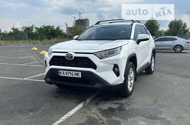 Позашляховик / Кросовер Toyota RAV4 2019 в Києві