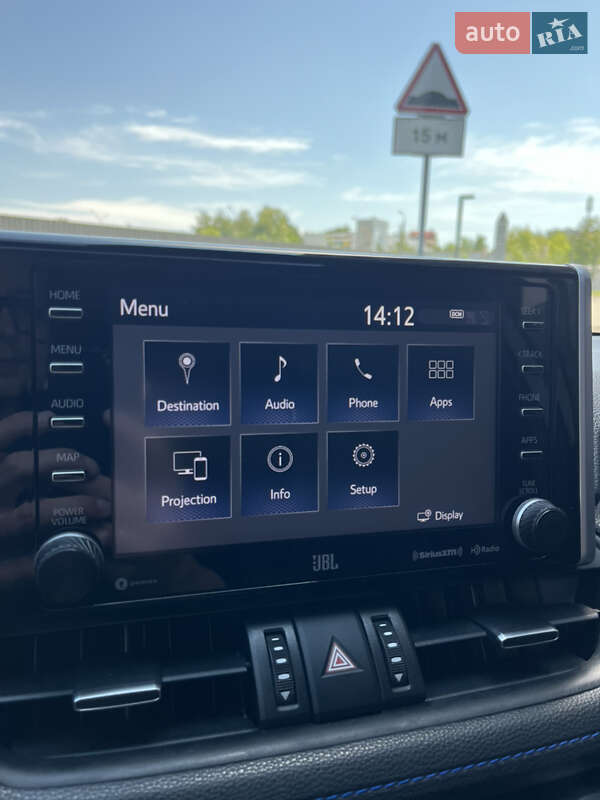 Внедорожник / Кроссовер Toyota RAV4 2021 в Львове