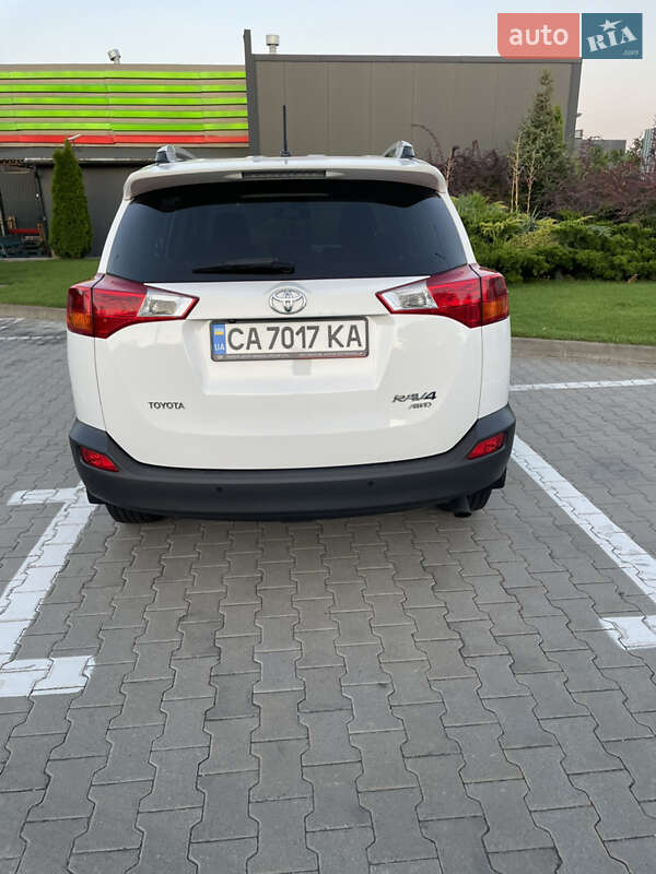 Позашляховик / Кросовер Toyota RAV4 2014 в Черкасах