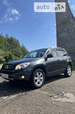 Позашляховик / Кросовер Toyota RAV4 2009 в Львові