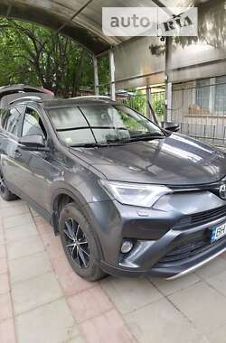 Позашляховик / Кросовер Toyota RAV4 2016 в Ізмаїлі