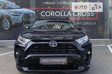 Позашляховик / Кросовер Toyota RAV4 2020 в Одесі