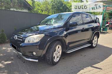 Позашляховик / Кросовер Toyota RAV4 2006 в Івано-Франківську