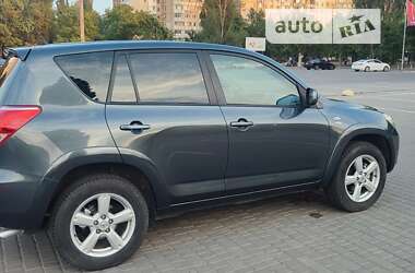 Внедорожник / Кроссовер Toyota RAV4 2006 в Одессе