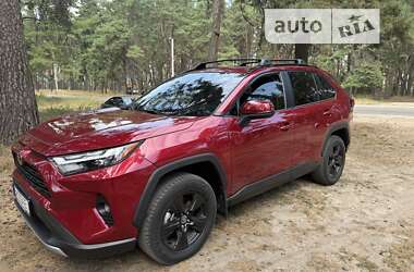 Внедорожник / Кроссовер Toyota RAV4 2022 в Сумах