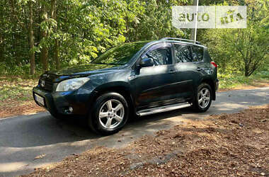 Внедорожник / Кроссовер Toyota RAV4 2006 в Виннице