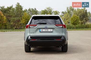 Внедорожник / Кроссовер Toyota RAV4 2023 в Днепре