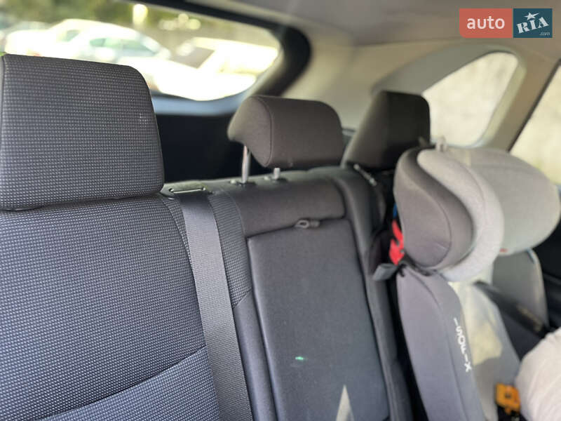 Внедорожник / Кроссовер Toyota RAV4 2020 в Одессе