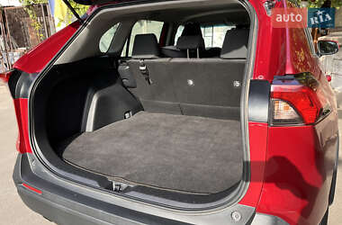 Внедорожник / Кроссовер Toyota RAV4 2020 в Одессе