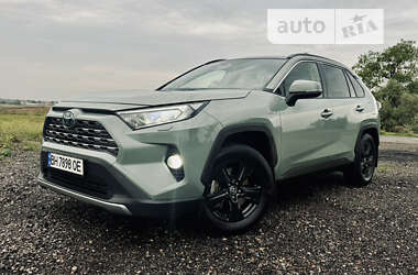 Позашляховик / Кросовер Toyota RAV4 2021 в Одесі