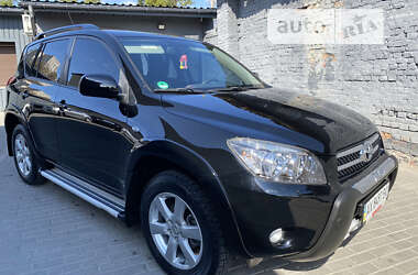 Позашляховик / Кросовер Toyota RAV4 2008 в Харкові