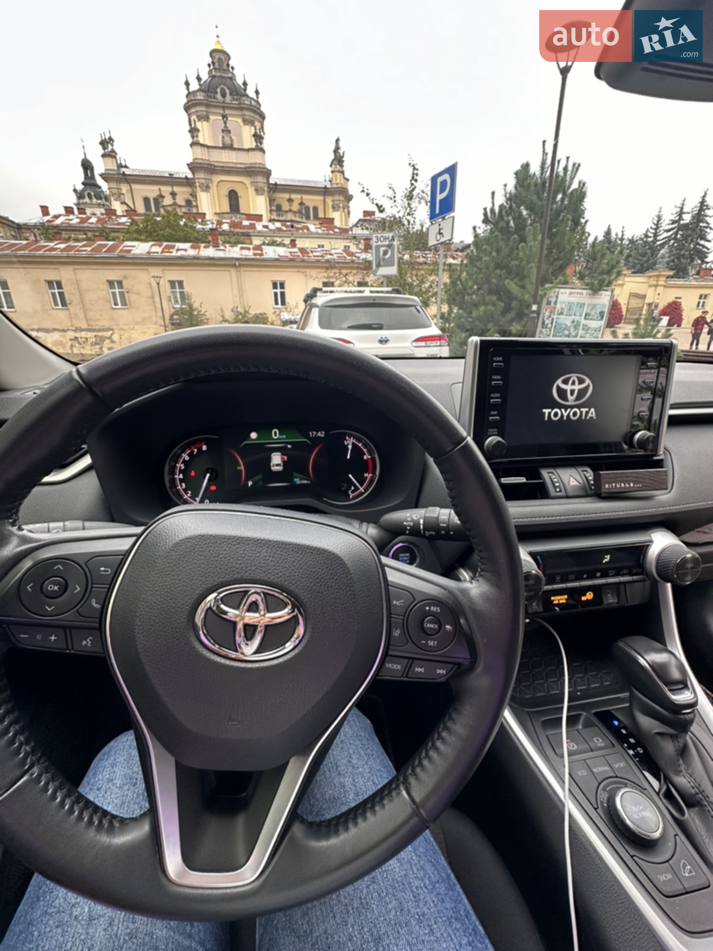 2022 Toyota RAV 4 - мініатюра 10