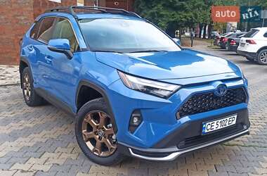 Позашляховик / Кросовер Toyota RAV4 2023 в Чернівцях