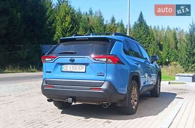 Позашляховик / Кросовер Toyota RAV4 2023 в Чернівцях