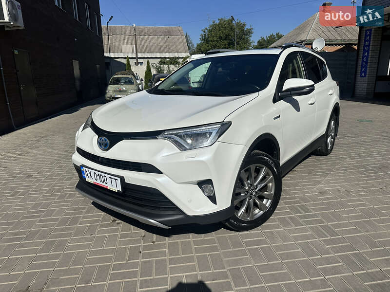 Toyota RAV4 2016
