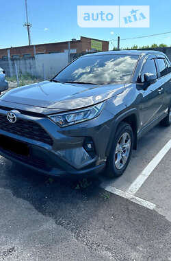 Позашляховик / Кросовер Toyota RAV4 2023 в Харкові