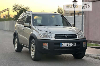 Внедорожник / Кроссовер Toyota RAV4 2001 в Днепре