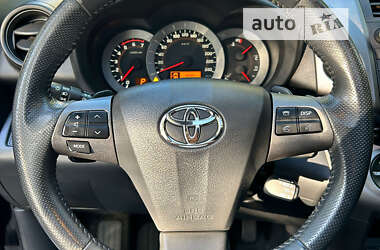 Позашляховик / Кросовер Toyota RAV4 2010 в Сумах