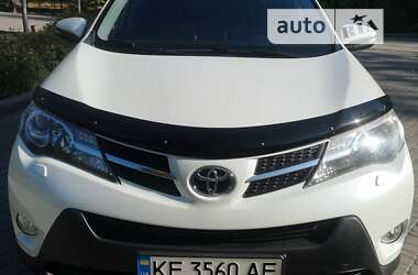 Внедорожник / Кроссовер Toyota RAV4 2015 в Кривом Роге