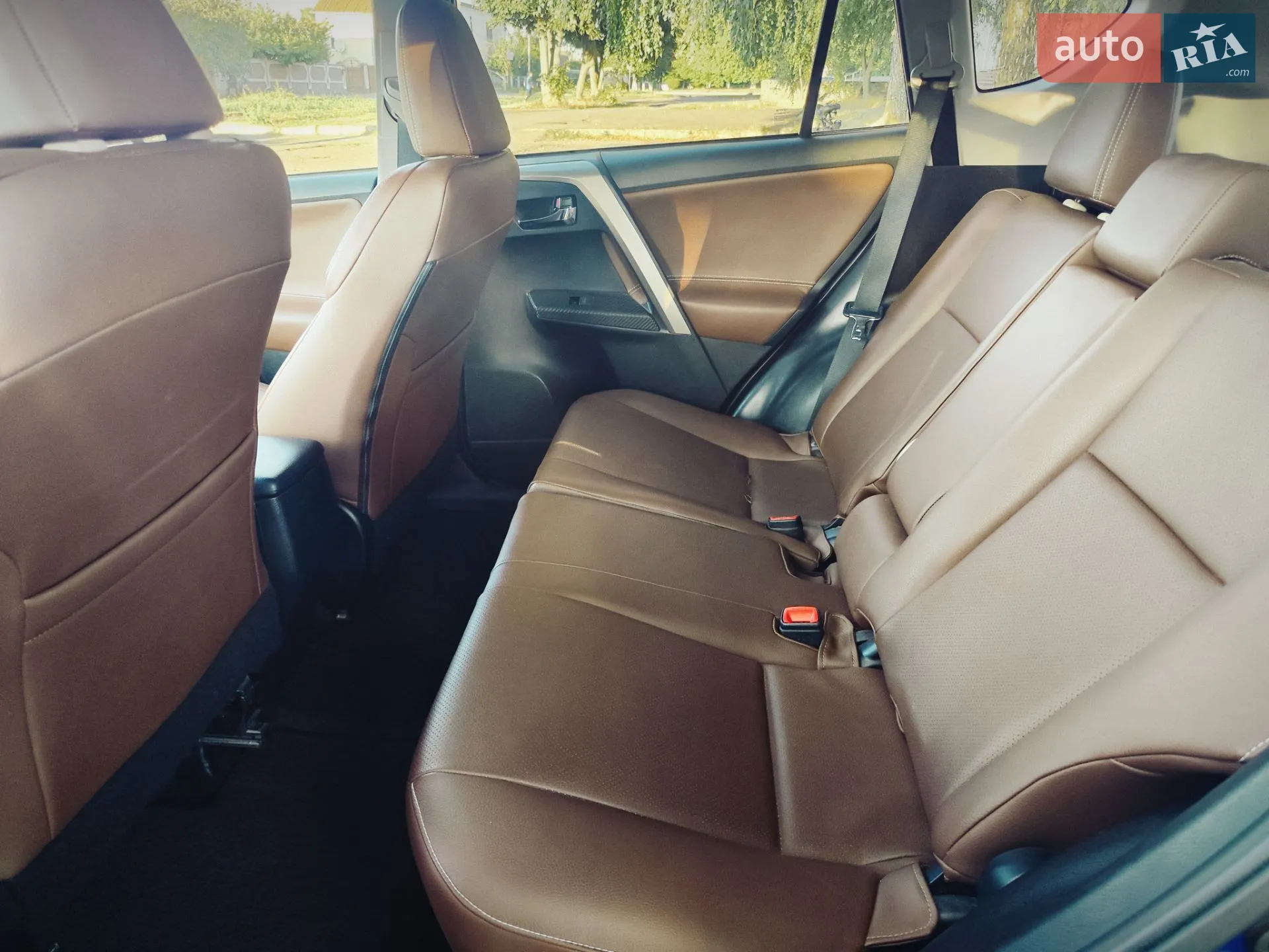 2015 Toyota RAV 4 - мініатюра 16