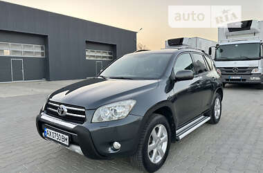 Позашляховик / Кросовер Toyota RAV4 2008 в Харкові