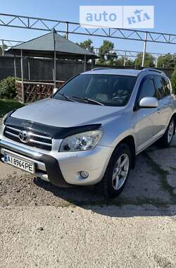 Внедорожник / Кроссовер Toyota RAV4 2006 в Шостке