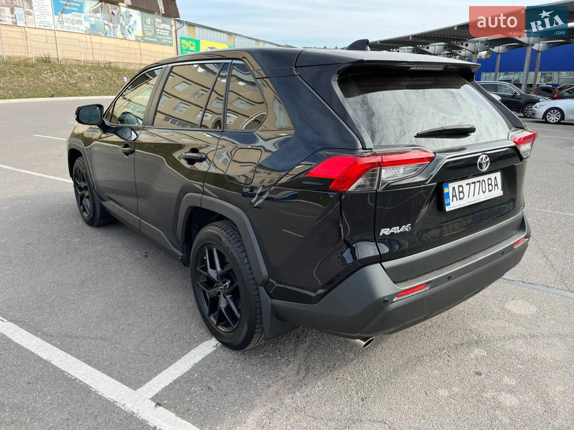 2020 Toyota RAV 4 - мініатюра 10