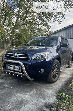 Позашляховик / Кросовер Toyota RAV4 2007 в Житомирі