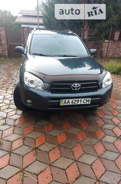 Позашляховик / Кросовер Toyota RAV4 2006 в Києві