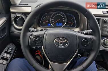 Внедорожник / Кроссовер Toyota RAV4 2014 в Николаеве