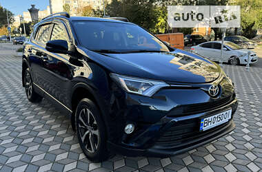 Позашляховик / Кросовер Toyota RAV4 2018 в Одесі