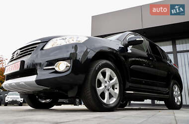 Внедорожник / Кроссовер Toyota RAV4 2011 в Дрогобыче