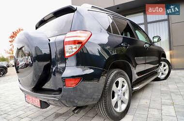 Внедорожник / Кроссовер Toyota RAV4 2011 в Дрогобыче