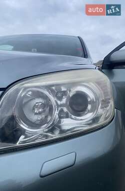 Позашляховик / Кросовер Toyota RAV4 2008 в 