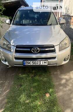 Внедорожник / Кроссовер Toyota RAV4 2009 в Костополе