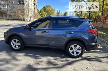 Позашляховик / Кросовер Toyota RAV4 2014 в Кривому Розі