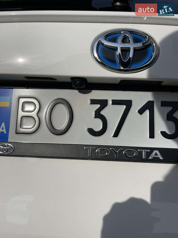 Позашляховик / Кросовер Toyota RAV4 2020 в Чорткові