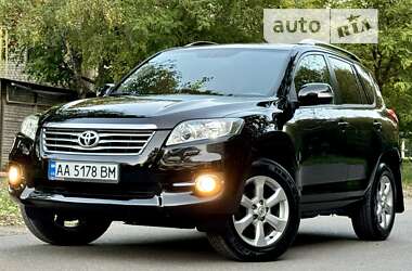 Внедорожник / Кроссовер Toyota RAV4 2010 в Одессе