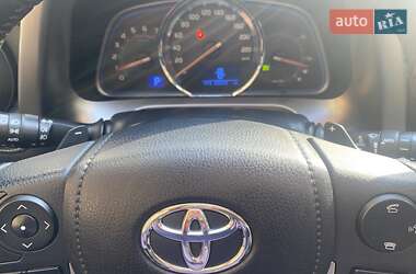 Внедорожник / Кроссовер Toyota RAV4 2013 в 