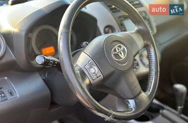 Внедорожник / Кроссовер Toyota RAV4 2008 в Львове