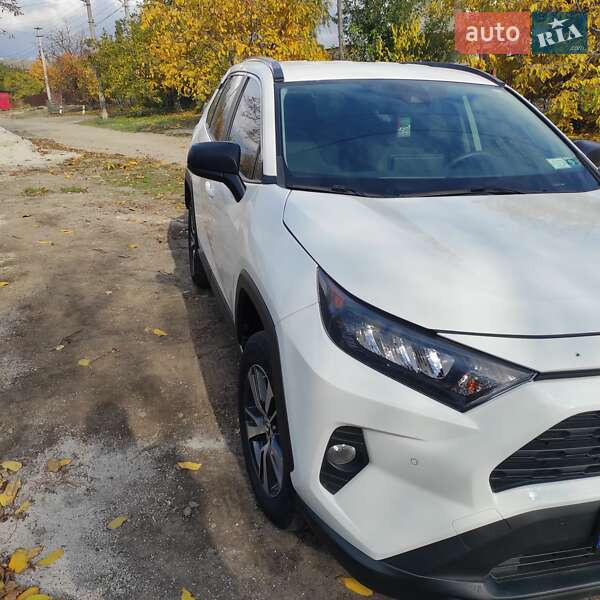 Позашляховик / Кросовер Toyota RAV4 2019 в Кропивницькому фото 7 Позашляховик / Кросовер Toyota RAV4 2019 в Кропивницькому