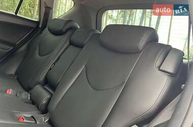 Внедорожник / Кроссовер Toyota RAV4 2007 в Киеве