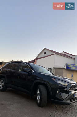 Позашляховик / Кросовер Toyota RAV4 2018 в Бердичеві