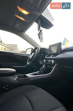 Позашляховик / Кросовер Toyota RAV4 2018 в Бердичеві