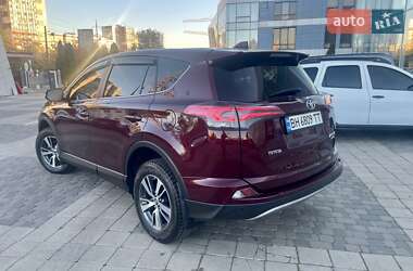 Позашляховик / Кросовер Toyota RAV4 2017 в Одесі