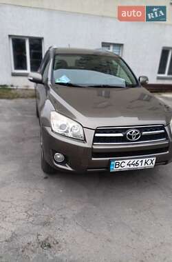 Позашляховик / Кросовер Toyota RAV4 2009 в Львові